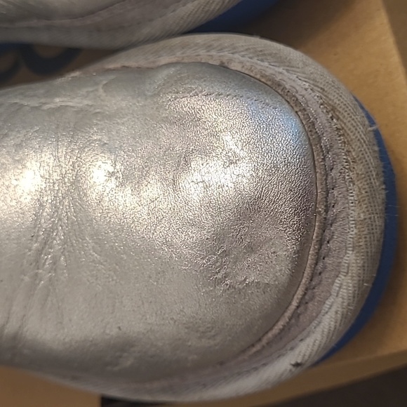 UGG Kisses Neumel booties - Picture 12 of 16